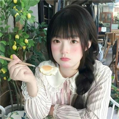 湖泊上的日出